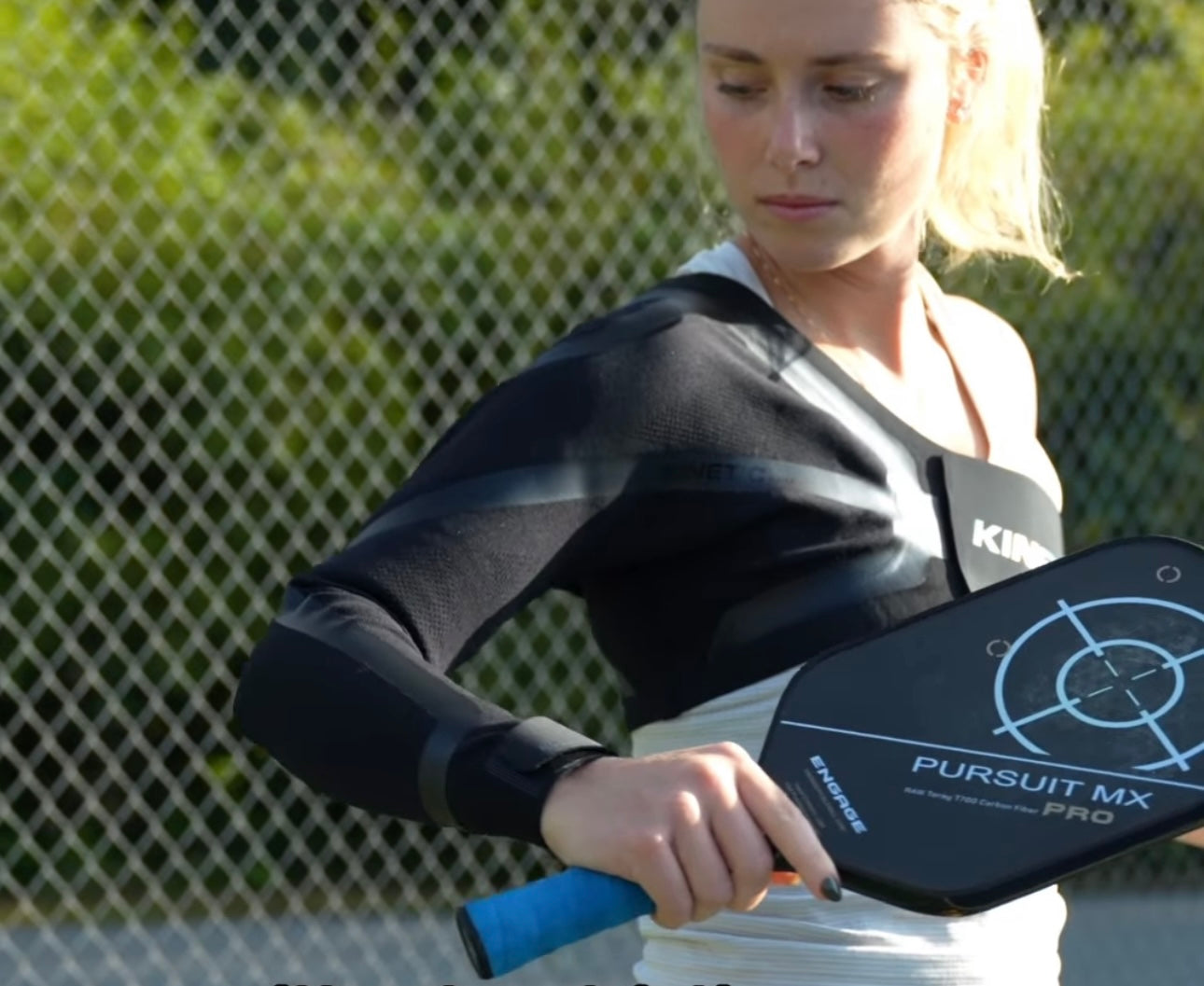 Balanced Compression Sleeve - LEORÊVER Balanced Compression Sleeve - LEORÊVER